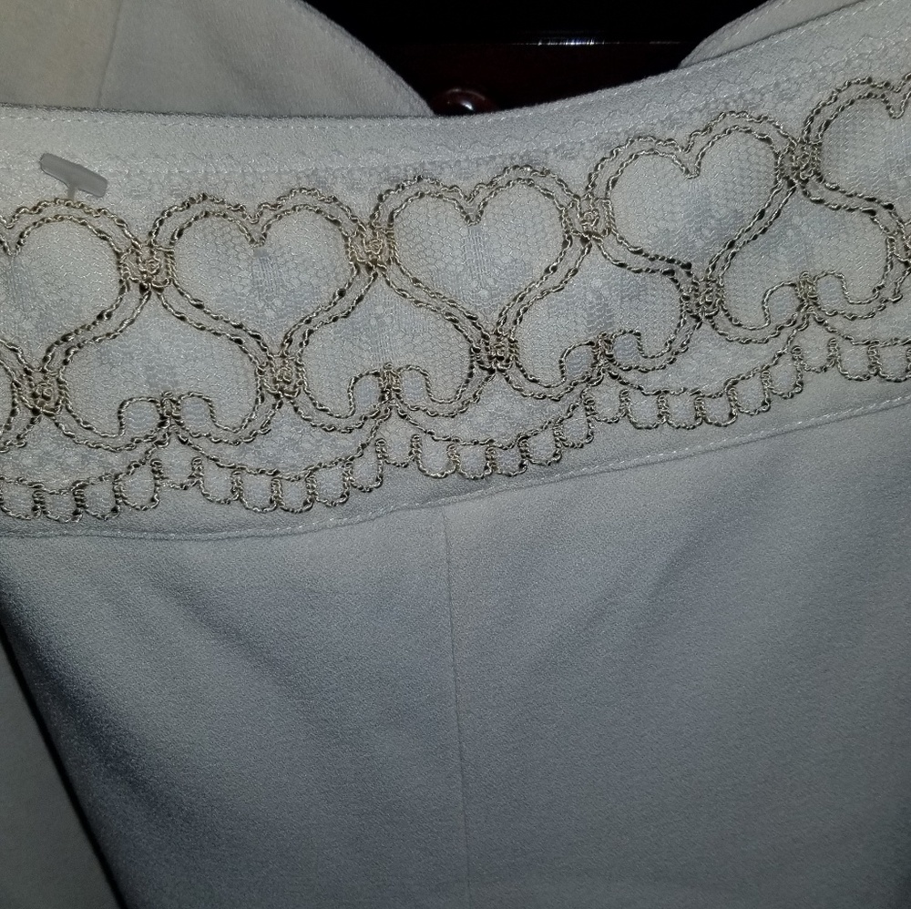 Elegant maternity